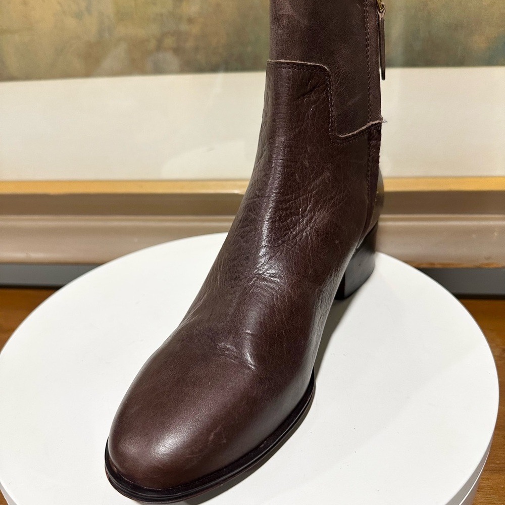 🌸SARTO by FRANCO SARTO 🌸 Brown Leather Round Toe Ankle Bootie Size: 8.5 - Picture 11 of 16